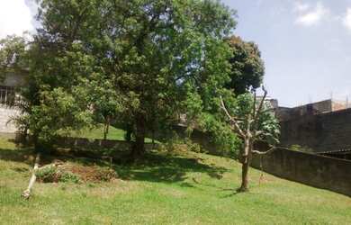 Imagem: O terreno possui 345m² de Área e está localizado em Somma