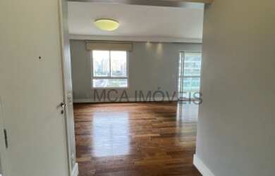 Imagem 5: Apartamento para aluguel e venda possui 210 metros quadrados