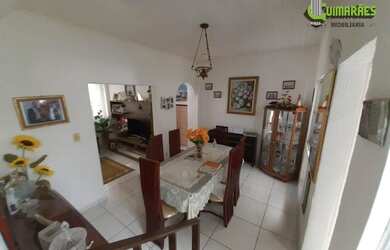 Imagem: A casa possui 4 Dormitórios, 2 Banheiros, 101m² de Área e