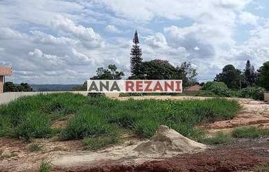 Imagem: O terreno possui 514m² de Área e está localizado em Portal