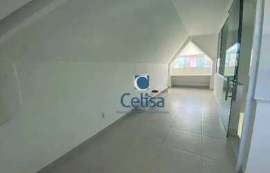 Imagem: A casa em condomínio possui 5 Dormitórios, 2 Banheiros, 2