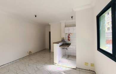 Imagem: O apartamento possui 1 Dormitório, 1 Banheiro, 1 Vaga na garagem