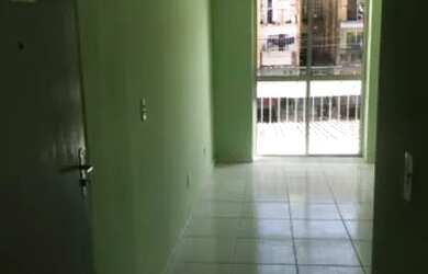 Imagem: O apartamento possui 2 Dormitórios, 1 Banheiro e está localizado