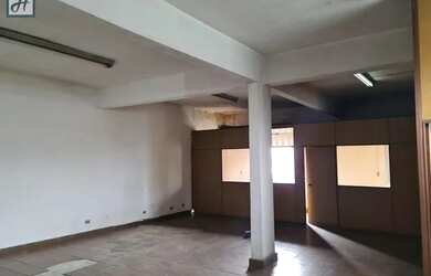 Imagem: O depósito possui 110m² de Área e está localizado em Cidade