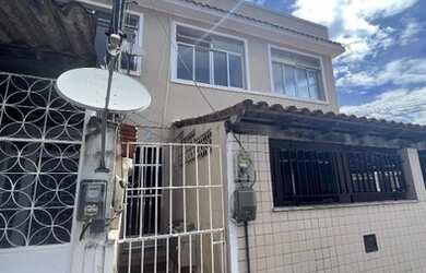 Imagem: O apartamento possui 2 Dormitórios e 1 Banheiro e está localizado