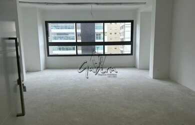 Imagem: O apartamento possui 3 Dormitórios, 3 Banheiros, 3 Vagas na