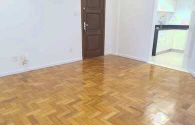 Imagem: O apartamento possui 1 Dormitório, 1 Banheiro, 59m² de Área