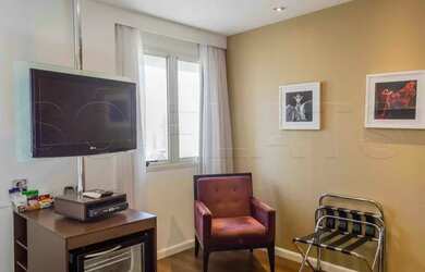 Imagem 2: Lindo flat para locação totalmente equipado muito próx da Faculdade...