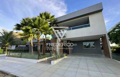 Imagem: A casa em condomínio possui 3 Dormitórios, 4 Banheiros, 4