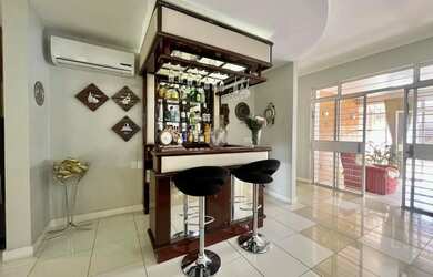 Imagem 15: Belíssima residência, localizada em um tradicional Bairro de Santa Maria...