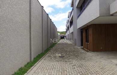 Imagem 7: SOBRADO TRIPLEX COM QUINTAL E JARDIM PRIVATIVO