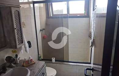 Imagem 12: Casa para venda possui 550 m² com 5 quartos em Piratininga - Niterói...