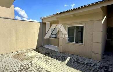 Imagem: A casa em condomínio possui 3 Dormitórios, 2 Banheiros, 61m²