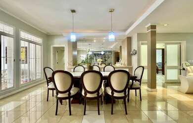 Imagem 13: Belíssima residência, localizada em um tradicional Bairro de Santa Maria...