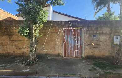 Imagem: A casa possui 2 Dormitórios, 2 Banheiros, 103m² de Área