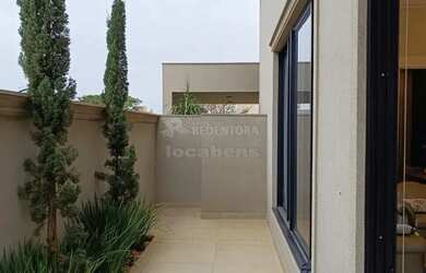 Imagem 13: Casa a venda. Piscina, Guarda roupa, 250m² de Áreae4 Vagas na garagem