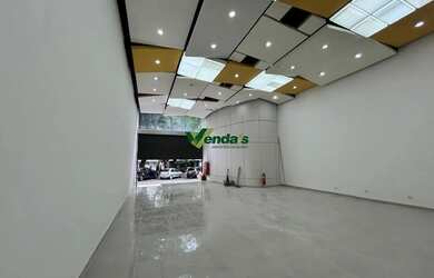 Imagem: O depósito possui 850m² de Área e está localizado em Centro