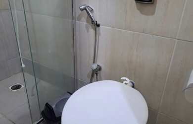 Imagem: A casa em condomínio possui 3 Dormitórios, 2 Banheiros, 1