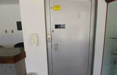 Imagem: O apartamento possui 2 Dormitórios, 3 Banheiros, 1 Vaga na