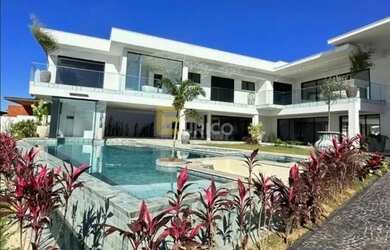 Imagem: A casa em condomínio possui 4 Dormitórios, 5 Banheiros, 5