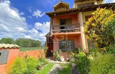 Imagem 2: Casa em Porto Alegre, no bairro Hípica, com 2 dormitório s , e 2 banheiros,...