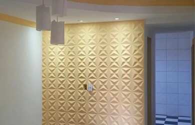 Imagem: A casa possui 3 Dormitórios, 1 Banheiro e está localizado