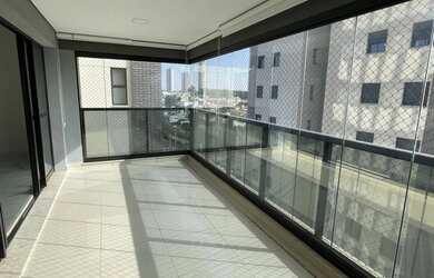 Imagem: O apartamento possui 3 Dormitórios, 5 Banheiros, 2 Vagas na