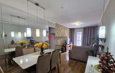 Imagem: O apartamento possui 2 Dormitórios, 2 Banheiros, 2 Vagas na