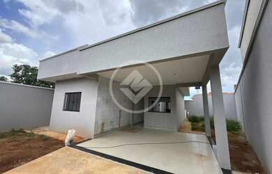 Imagem: A casa possui 3 Dormitórios, 1 Banheiro, 100m² de Área e