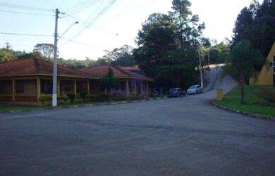 Imagem: O terreno possui 979m² de Área e está localizado em Chácara