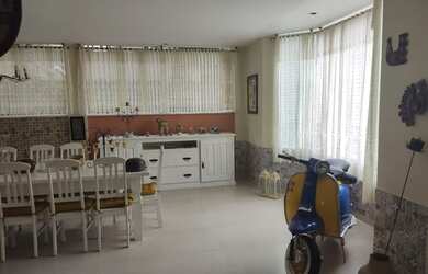 Imagem 7: Casa em Condomínio. Piscina, Churrasqueira, Imóvel mobiliadoeAr-condicionado