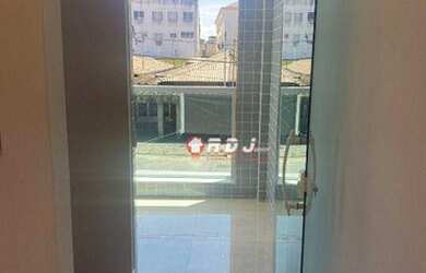 Imagem: A casa em condomínio possui 2 Dormitórios, 3 Banheiros, 1