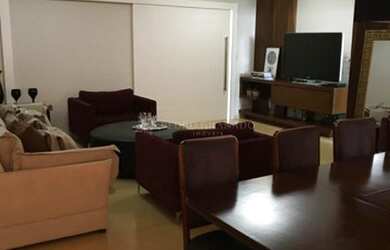 Imagem: O apartamento possui 3 Dormitórios, 3 Banheiros, 2 Vagas na