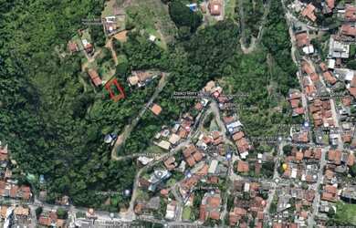Imagem: O terreno possui 459m² de Área e está localizado em Centro