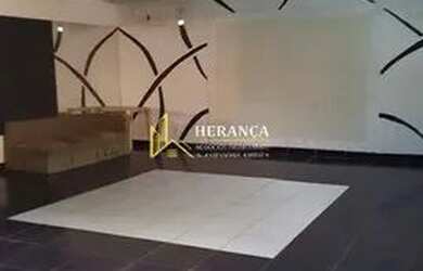 Imagem: O depósito possui 1 Vaga na garagem, 250m² de Área e está