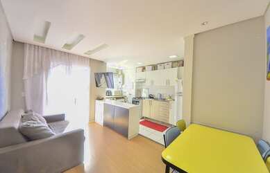 Imagem: O apartamento possui 2 Dormitórios, 2 Banheiros, 1 Vaga na