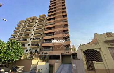 Imagem: O apartamento possui 3 Dormitórios, 1 Banheiro, 1 Vaga na garagem