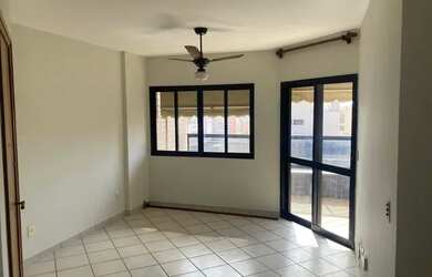 Imagem: O apartamento possui 3 Dormitórios, 3 Banheiros, 2 Vagas na