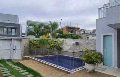 Imagem 7: Linda casa em condomínio fechado com 6 quartos sendo 4 suítes, ampla...