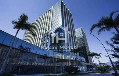 Imagem: O depósito possui 36m² de Área e está localizado em Barra