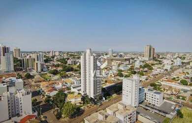 Imagem: O apartamento possui 3 Dormitórios, 2 Banheiros, 2 Vagas na