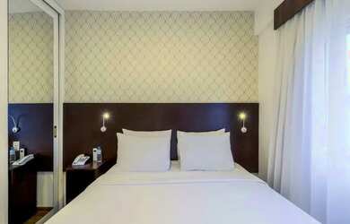 Imagem 6: Flat na Rua Funchal totalmente mobiliado, com cozinha completa para locação....