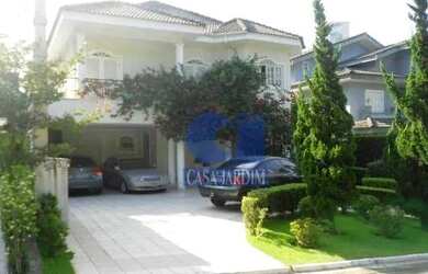 Imagem: A casa em condomínio possui 4 Dormitórios, 4 Banheiros, 2