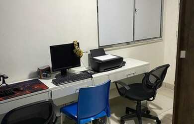 Imagem: A casa em condomínio possui 4 Dormitórios, 2 Banheiros, 80m²