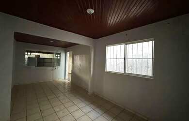 Imagem 1: Casa no Hilda Mandarino. 2 Vagas na garageme2 Dormitórios