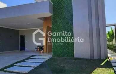 Imagem: A casa em condomínio possui 3 Dormitórios, 4 Banheiros, 2