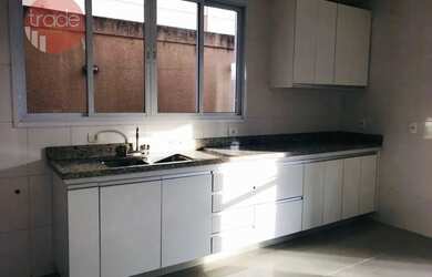 Imagem 4: Casa Sobrado em Condomínio Fechado de 03 Quartos sendo Suítes no Bairro...