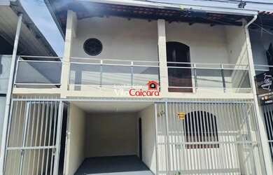 Imagem 2: Sobrado com 4 quartos em Matinhos