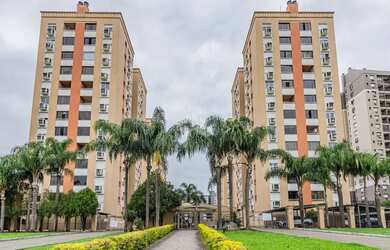 Imagem: O apartamento possui 2 Dormitórios, 2 Banheiros, 1 Vaga na