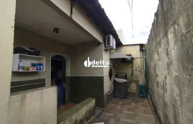 Imagem 7: Casa residencial disponível para venda no bairro Planalto em Uberlândia-MG